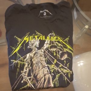 Metallica tshirt